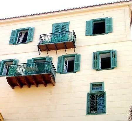 Tis Mammis بيت للعطل *