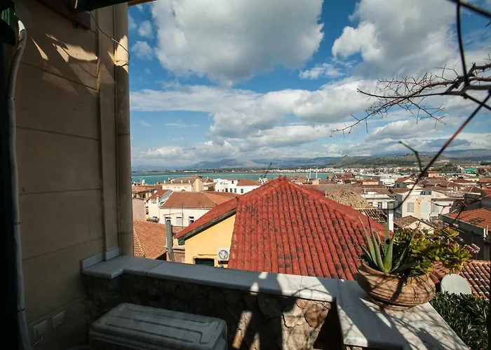 Tis Mammis نافبليو